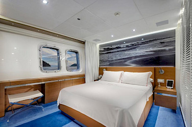 Yacht Morning Star cabin