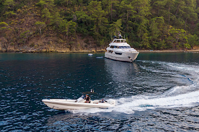 Yacht Takara One photo