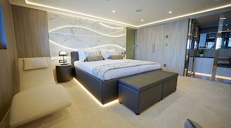 Yacht Freedom cabin