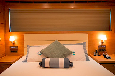 Yacht Panfeliss cabin