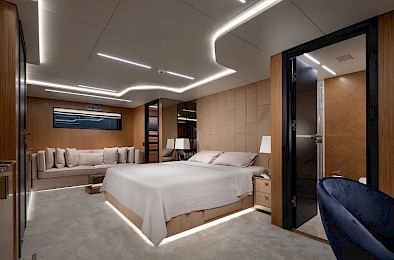 Yacht Ezgy cabin