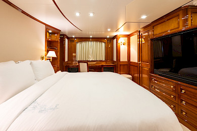 Yacht Stella Fiera cabin