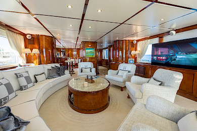 Yacht Stella Fiera saloon