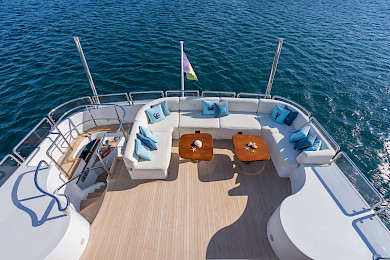 Yacht Stella Fiera flybridge