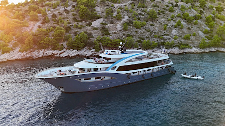 Yacht Bella side view