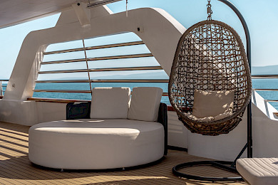 Yacht Cristal flybridge