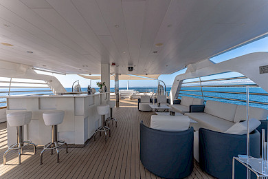 Yacht Cristal flybridge