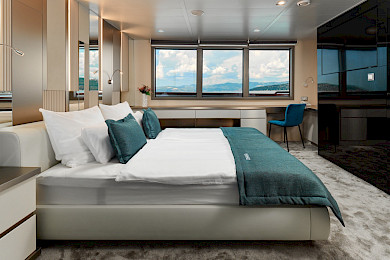 Yacht Ohana cabin