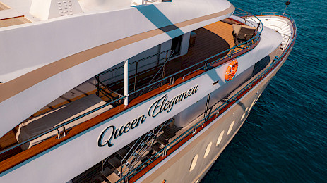 Yacht Queen Eleganza photo