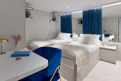 Yacht Belezza cabin