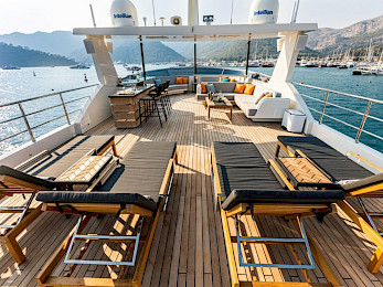 Yacht Zeemar flybridge