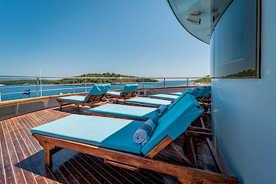 Yacht Riva deck