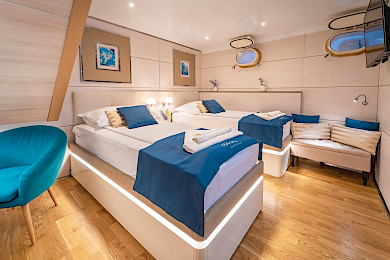 Yacht Riva cabin