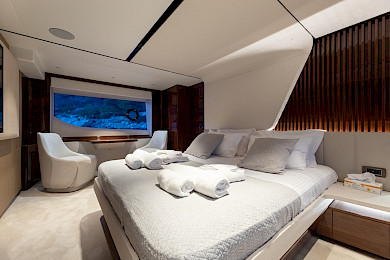 Yacht Vista cabin