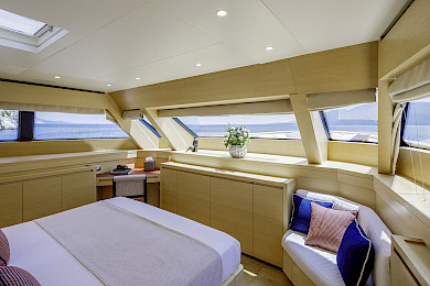 Yacht Elysium cabin