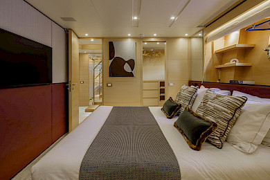 Yacht Elysium cabin