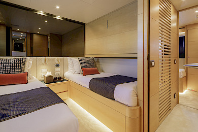 Yacht Elysium cabin