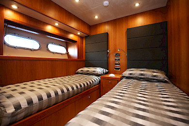 Yacht Quantum cabin