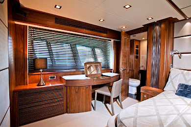 Yacht Sanref cabin