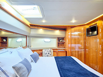 Yacht Estia Yi cabin