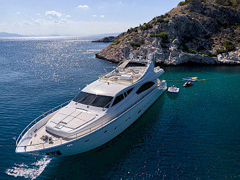 Yacht Estia Yi aerial view