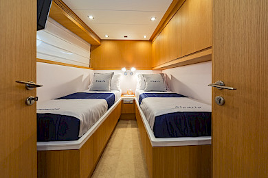 Yacht Alegria cabin