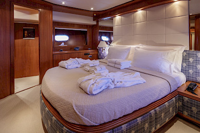 Yacht Salty cabin