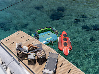 allaboutyachts-calm-down_0026.0x260