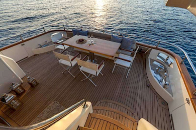 allaboutyachts-iris_0018.0x260